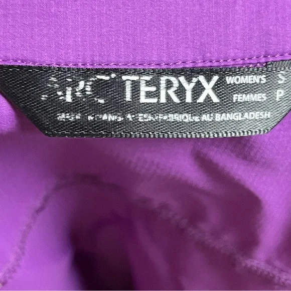 Arc’teryx Purple Women’s Marathon Running Jacket — Size Small - Picture 14 of 16
